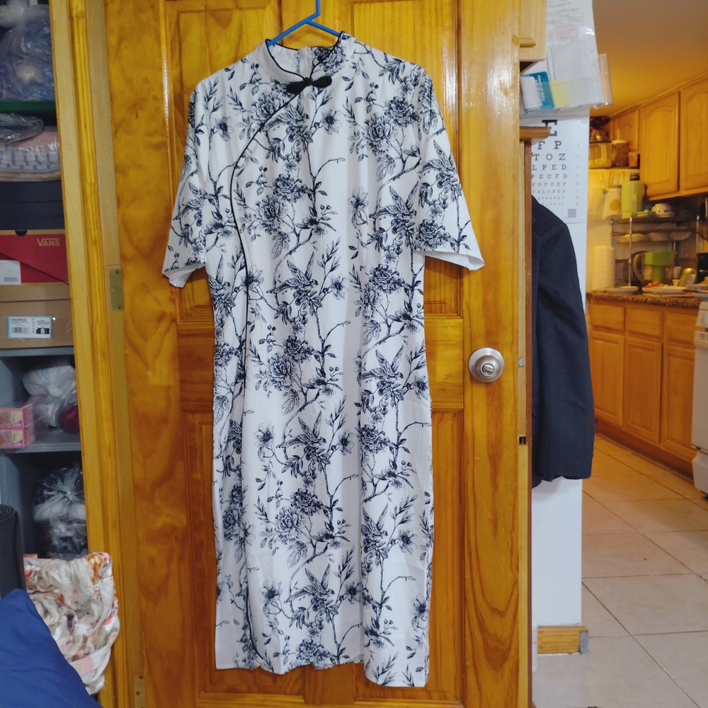 Chinese traditional gown dress, size 8